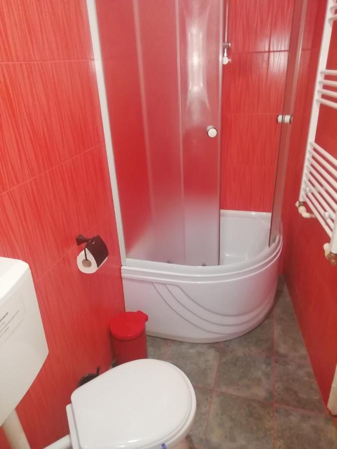 Domurile Din Zarnesti Ξενοδοχείο Εξωτερικό φωτογραφία